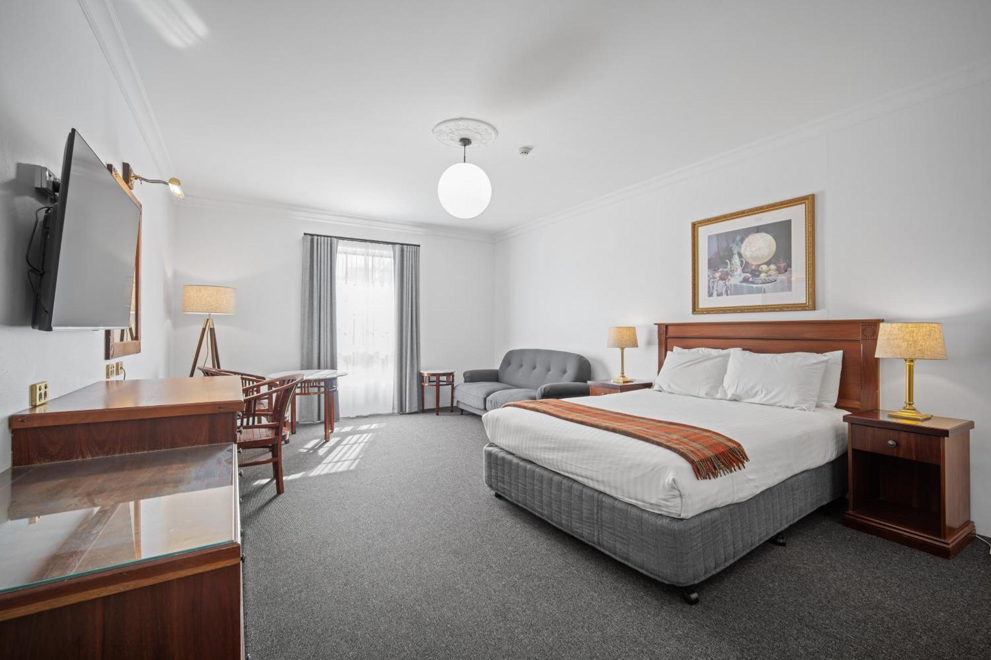 The Lawson Riverside Motel Wagga Wagga